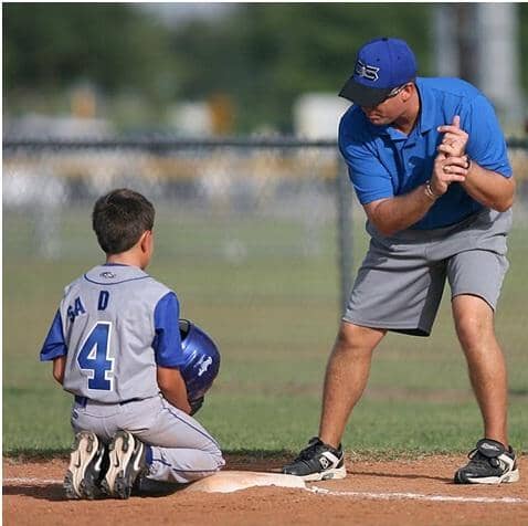 Choosing the Best Youth Baseball Bat to Inspire Confidence