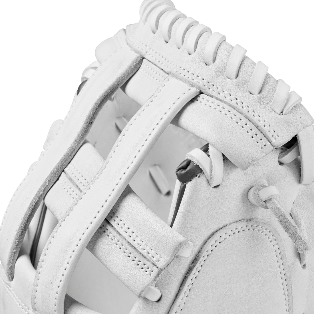 Wilson A1000 CM33 33" Fastpitch Softball Catcher's Mitt: WBW10260033