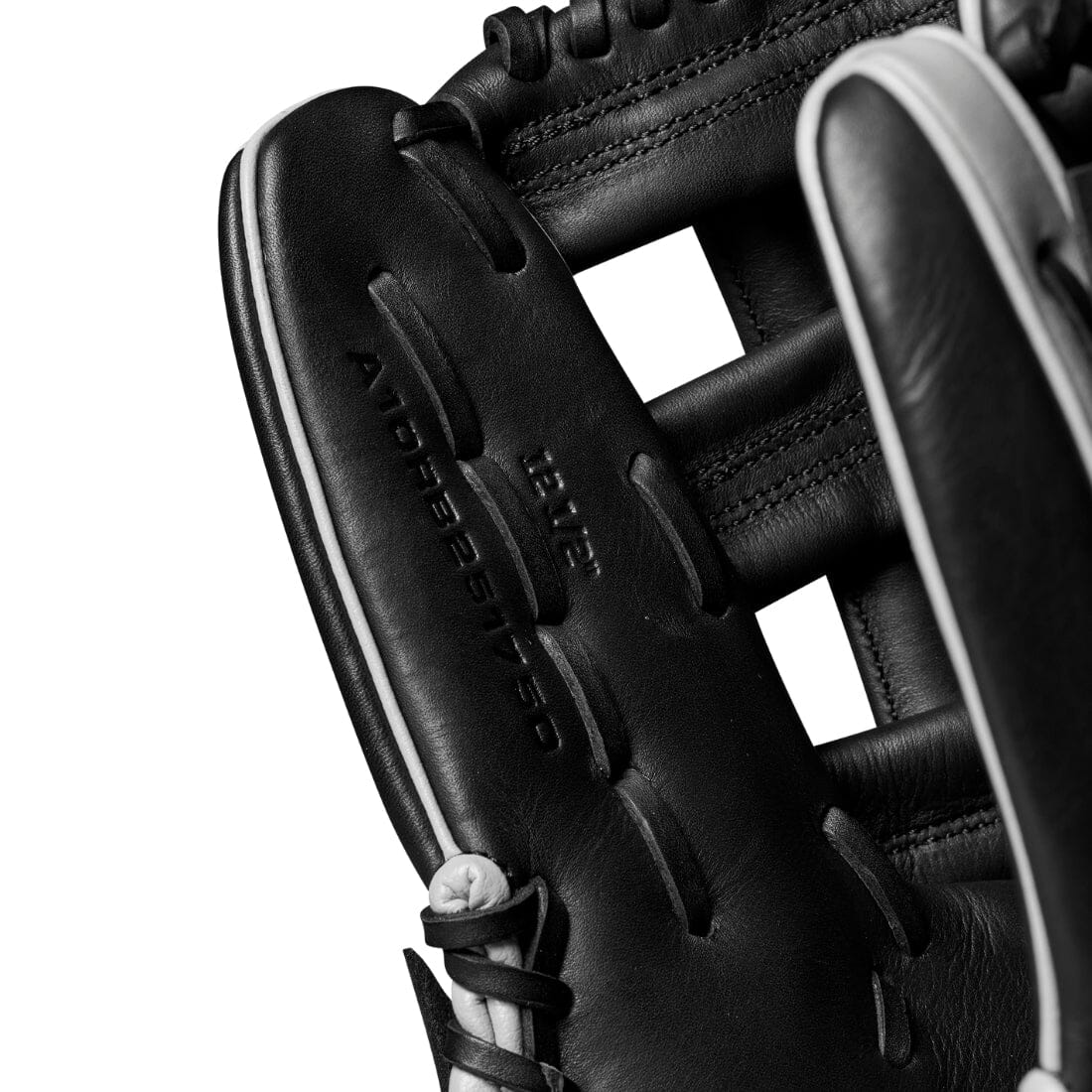 Wilson A1000 1750 12.5" Baseball Glove: WBW102585125