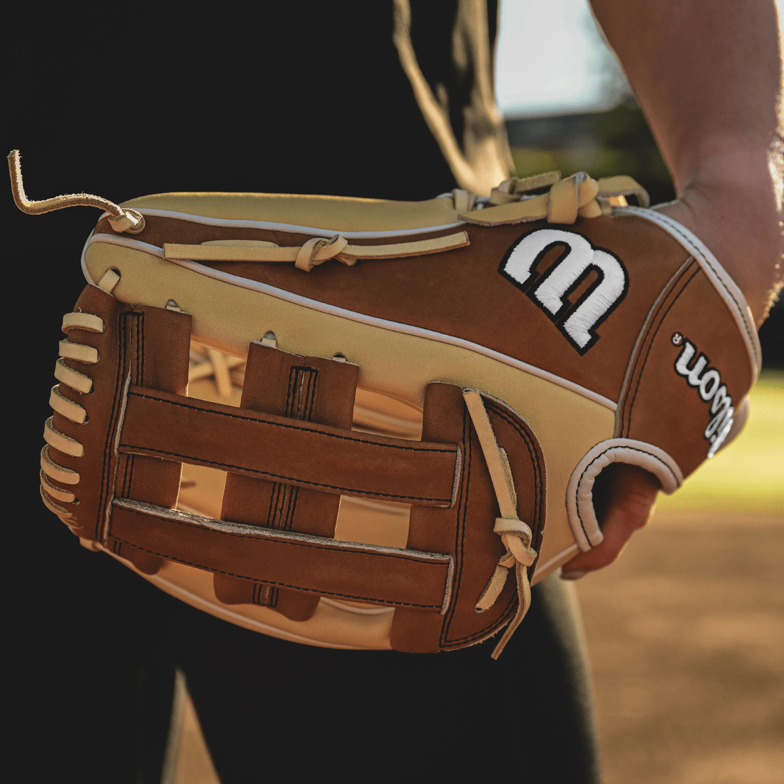 Winter 2024 A2000® FP1712 12” Infield Fastpitch Softball Glove: WBW102140