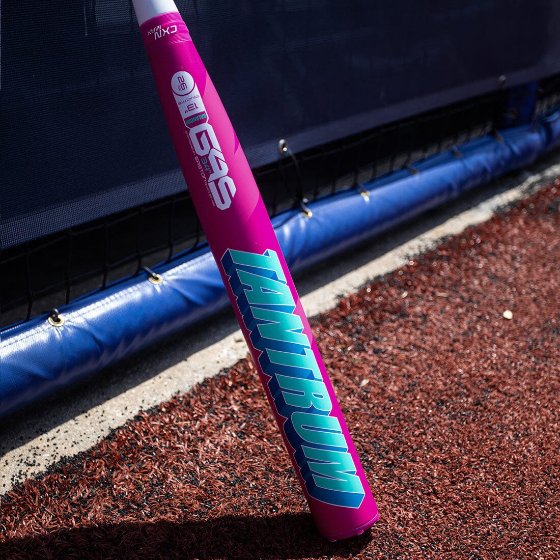 2024 Easton Tantrum Balanced 13" USSSA Slowpitch Softball Bat: ESU4TNTB