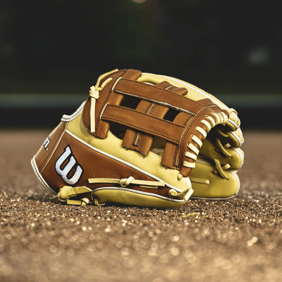 Winter 2024 A2000® FP1712 12” Infield Fastpitch Softball Glove: WBW102140