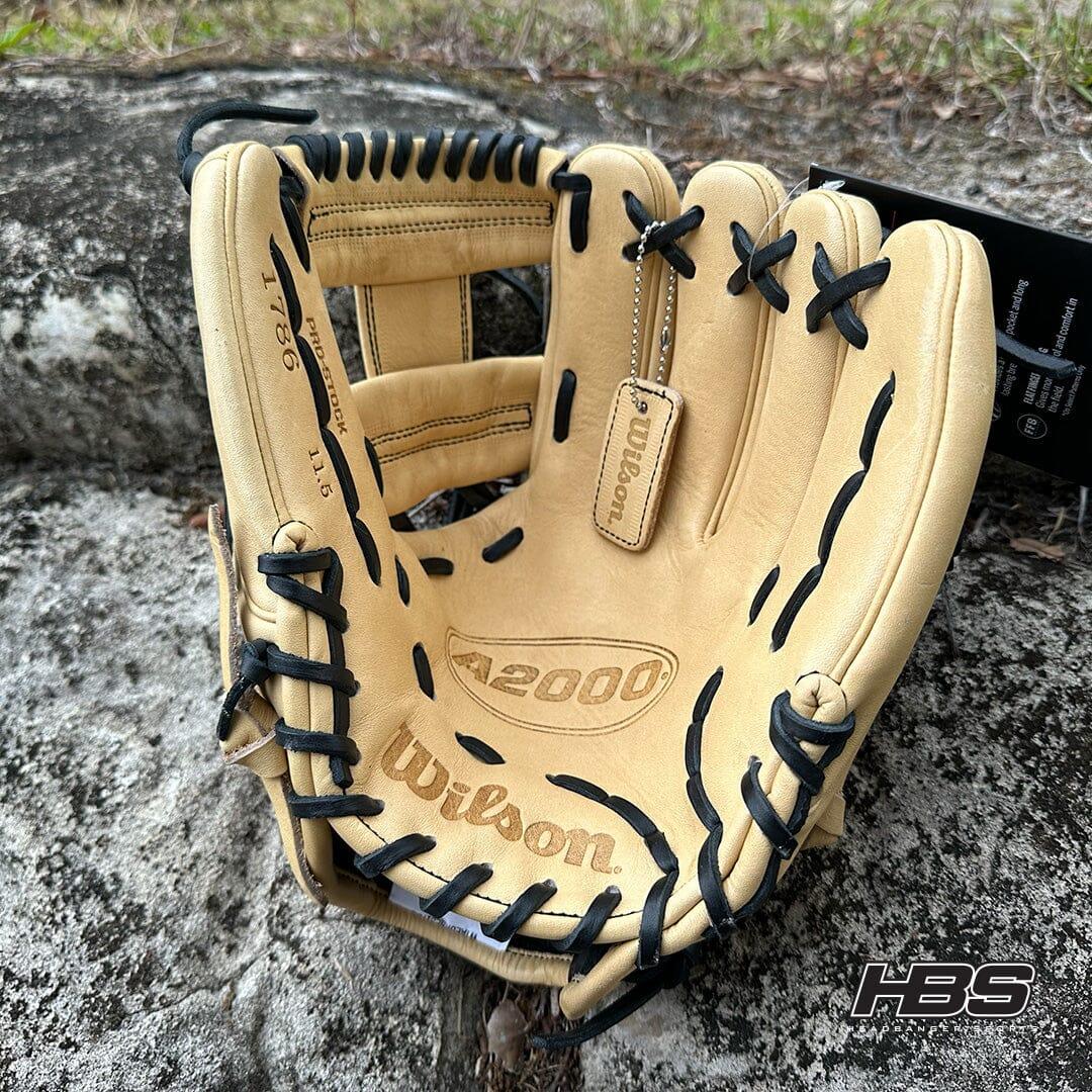 2023 Wilson A2000 1786 11.5" Infield Baseball Glove: WBW100969115