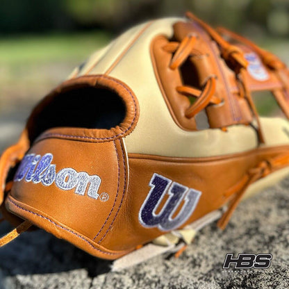 Wilson A2000 SB22 11.75" Infield Fastpitch Glove: WBW1010161175