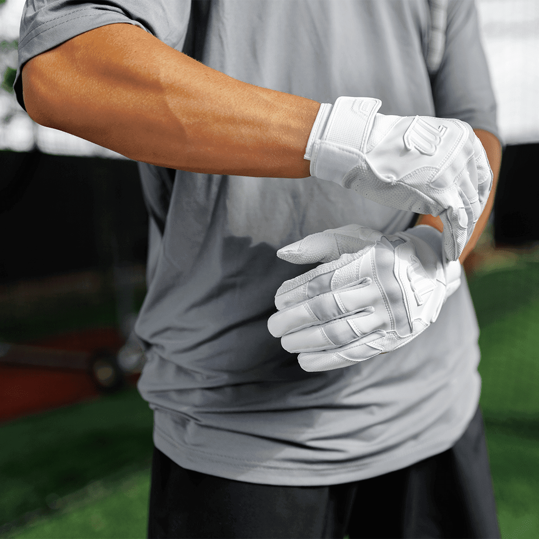 Marucci Signature Adult Batting Gloves (Multiple Colorways): MBG4SGN