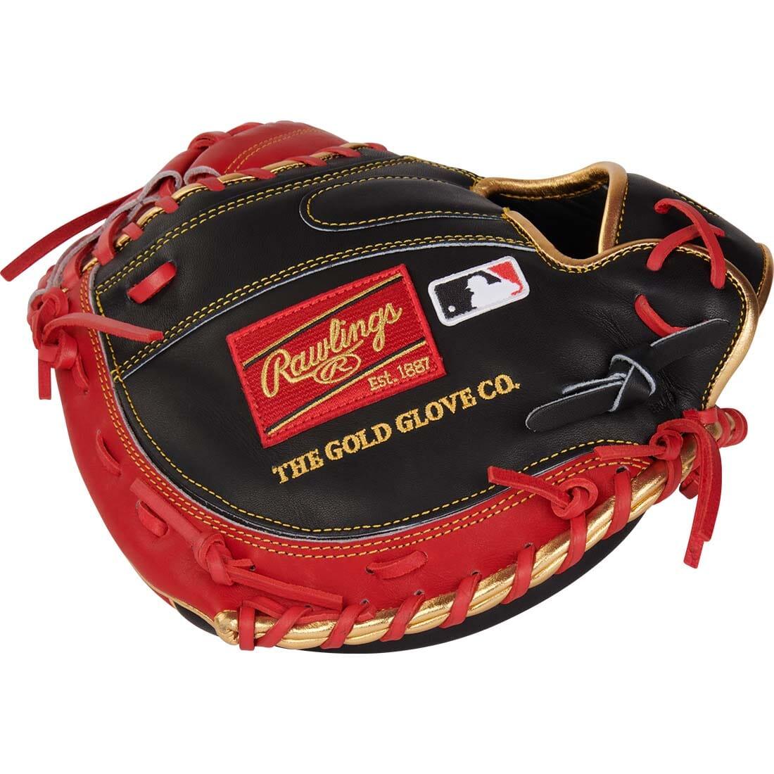 The gold detailing around the binding and Oval-R are the icing on one beautiful cake! Also, this mitt features 25% more factory break-in, so you can use it right away, and Rawlings' special ContoUR fit.