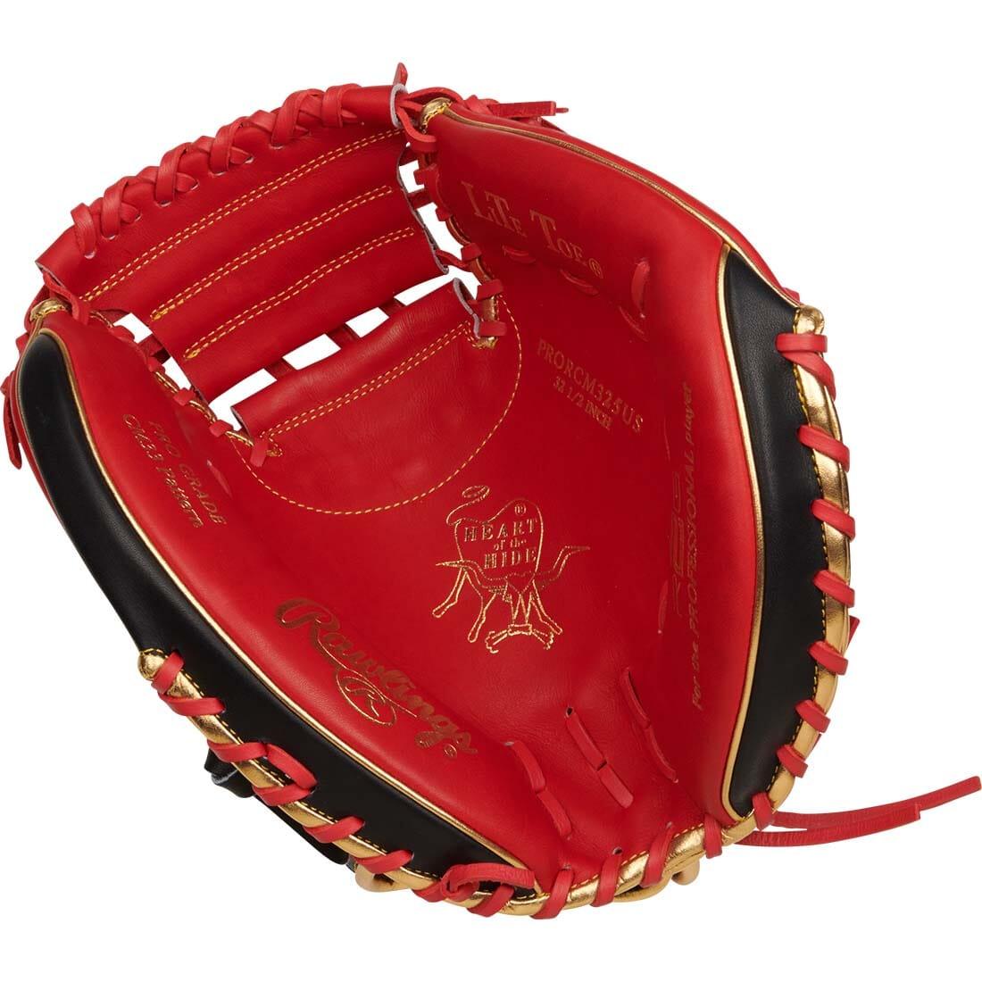 The gold detailing around the binding and Oval-R are the icing on one beautiful cake! Also, this mitt features 25% more factory break-in, so you can use it right away, and Rawlings' special ContoUR fit.