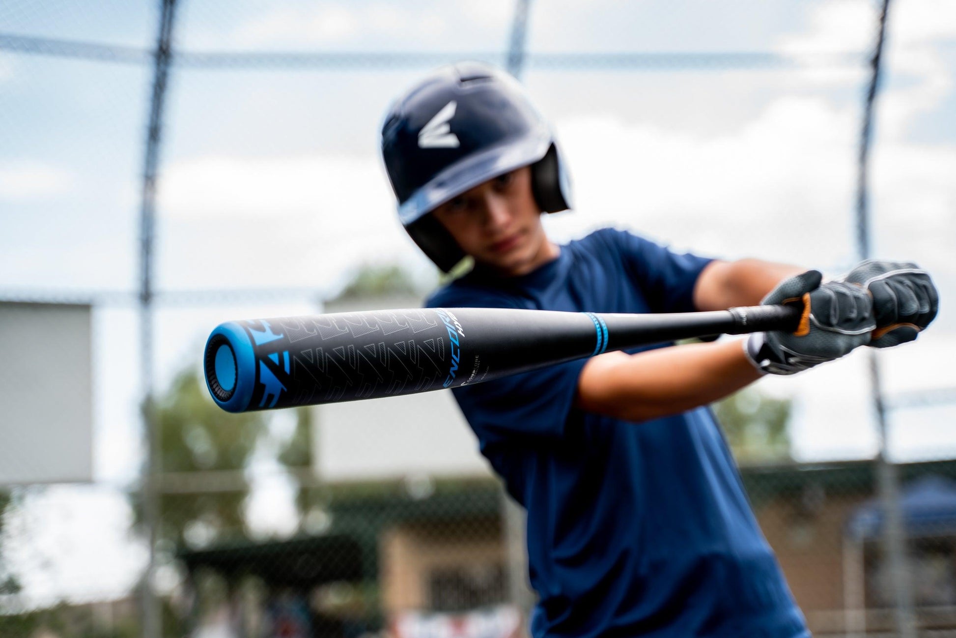 Shop the 2023 Easton Encore Hybrid (-5) USSSA Baseball Bat: SL23EN58 at Headbanger Sports