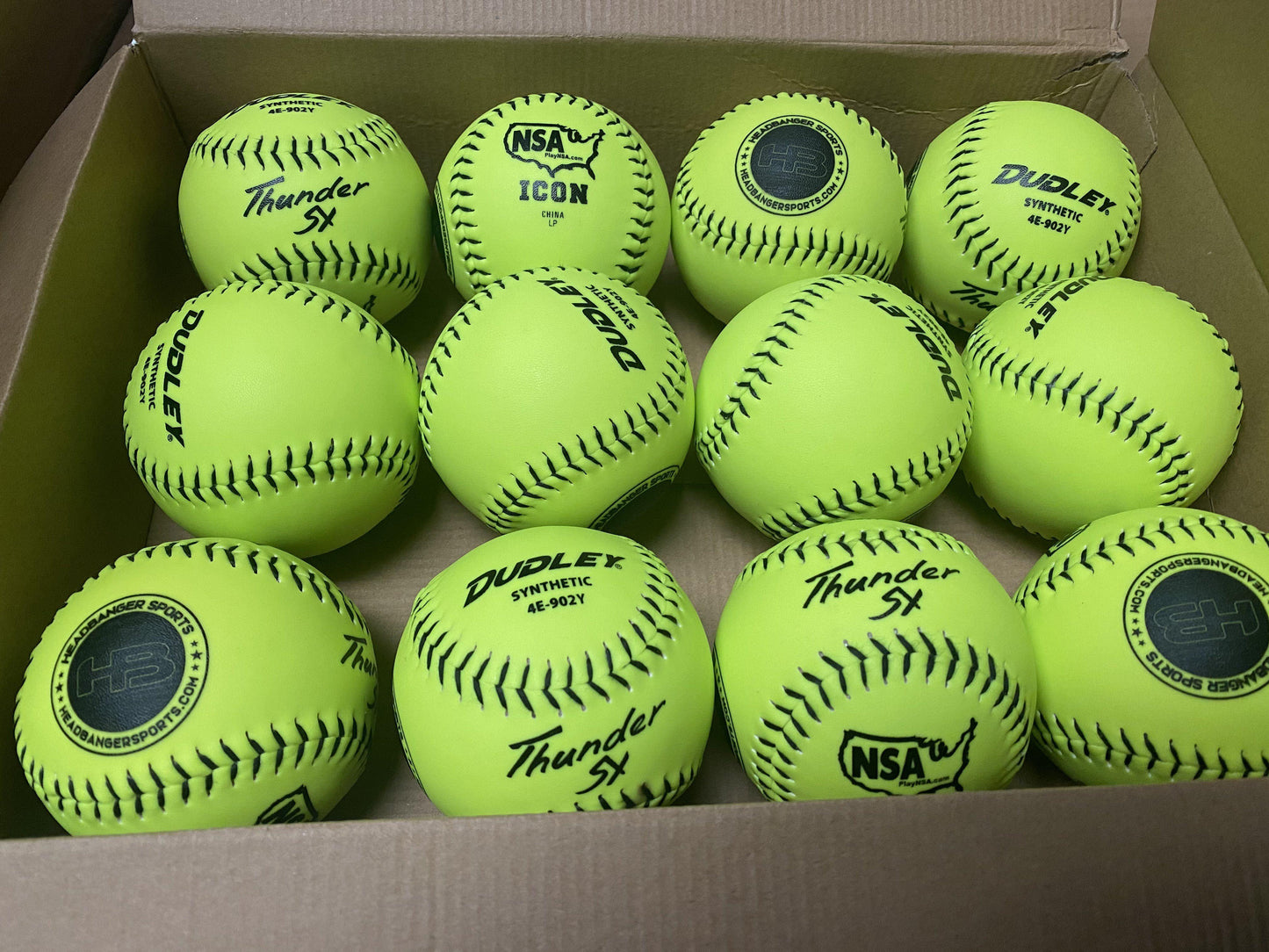 Dudley Thunder SY HYCON ICON NSA 11" Slowpitch Softballs (DOZEN): 4E902Y