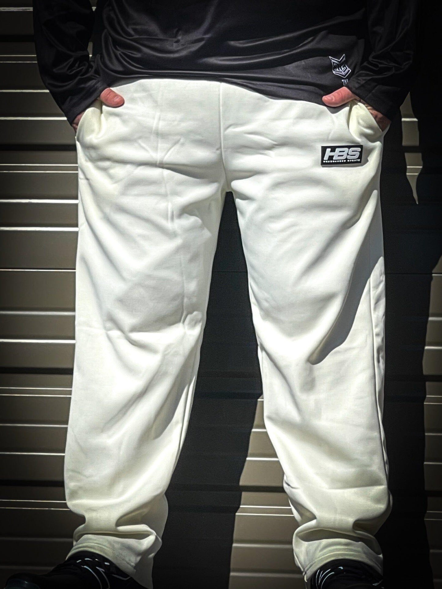 Headbanger Sports Performance Fleece Lined Sweatpants: Cream