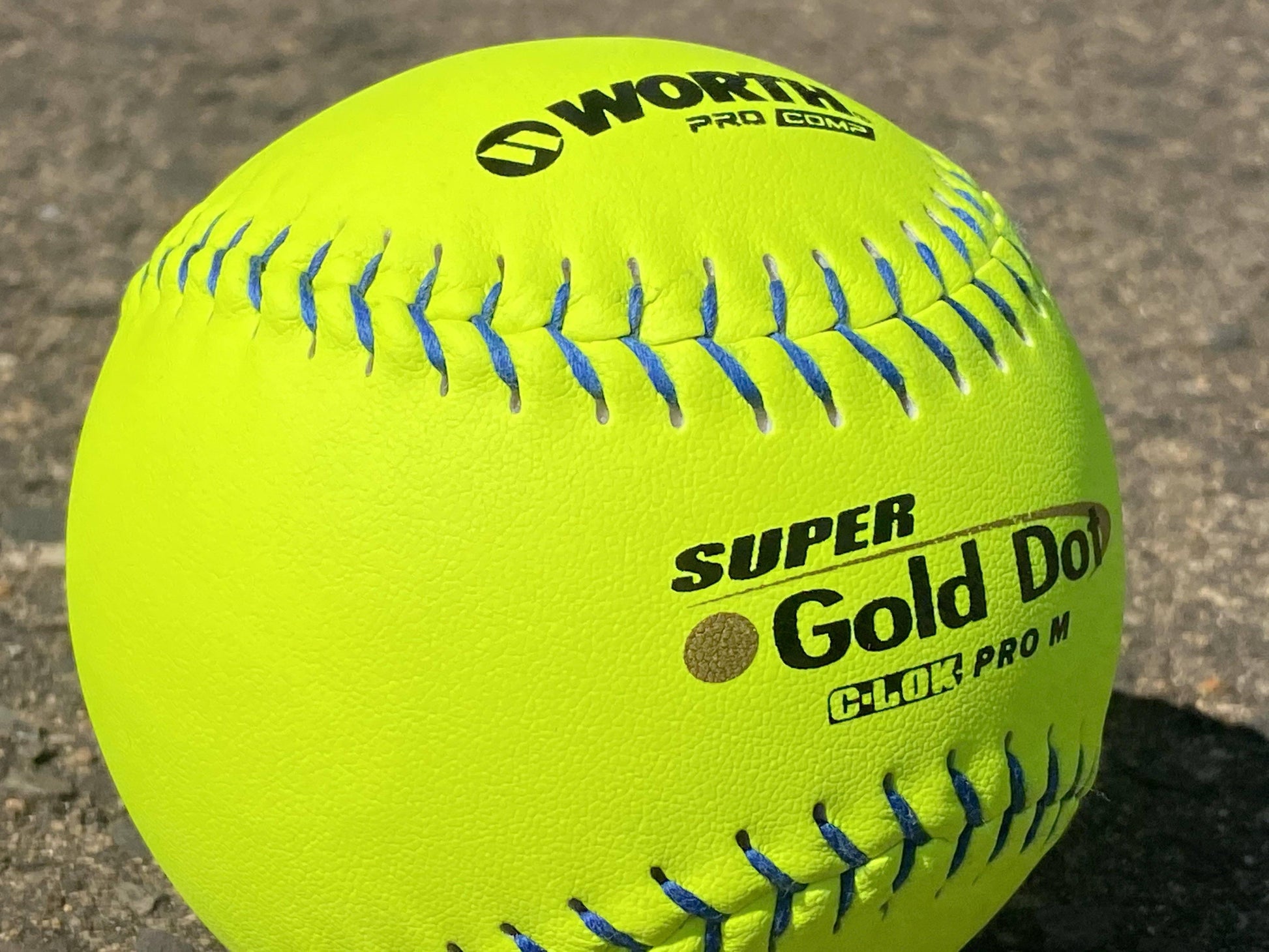 Worth 12" PRO M USSSA Slowpitch Softballs (Dozen): UM12CY